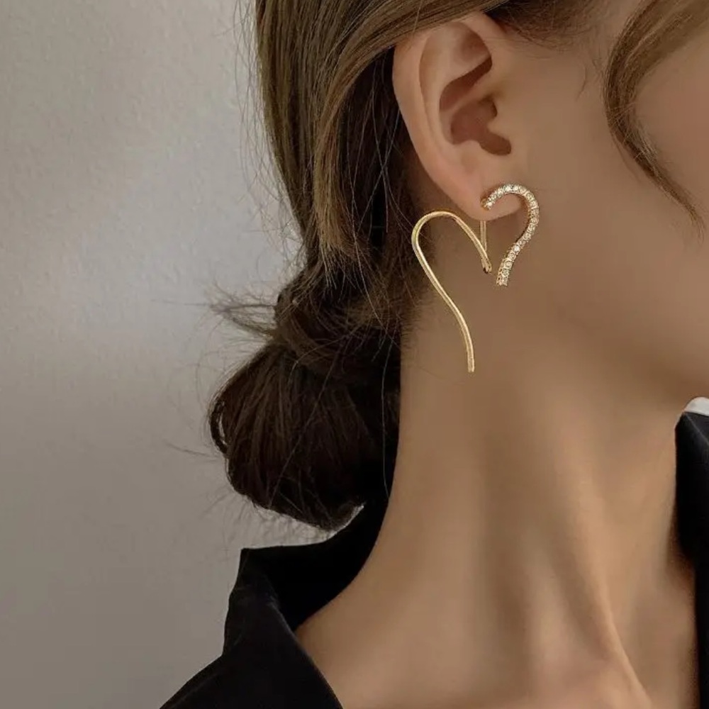 NEW Gold 14k diamond Heart Modern Earrings - Picture 3 of 7